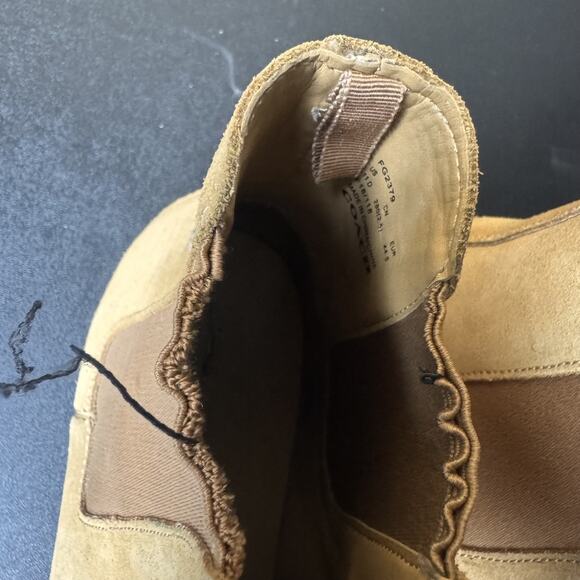 COACH SUEDE CHELSEA BOOTS IN PEANUT SIZE 44.5 - excellent used condition - Picture 2 of 9